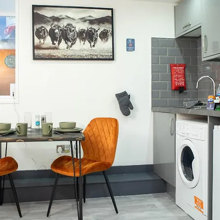 Apartment Centre Fully Equipped Perfect For Long *