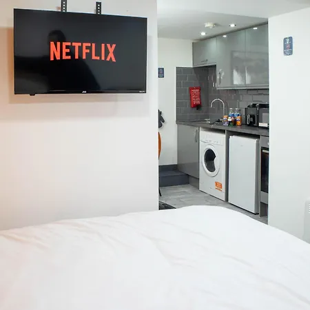 Centre Fully Equipped Perfect For Long Apartment Bradford (West Yorkshire)